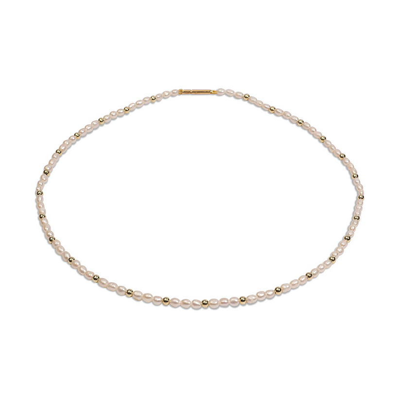  Perlenketten mit silbernen Kugeln 