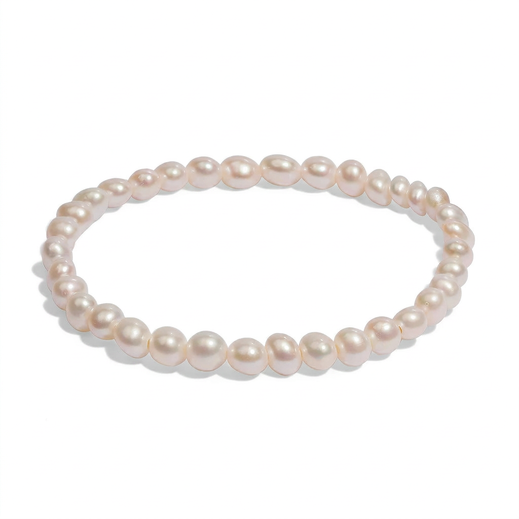 Elastisches Perlenarmband mit 5-6 mm Süßwasserperlen