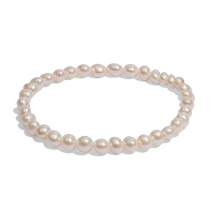 Elastisches Perlenarmband mit 5-6 mm Süßwasserperlen