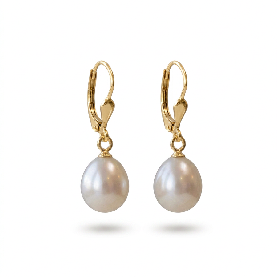 Perlen-Ohrhänger in Gold mit weißen und naturfarbenen Perlen